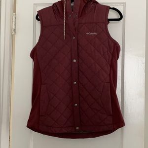 Columbia puffer vest with good, size medium